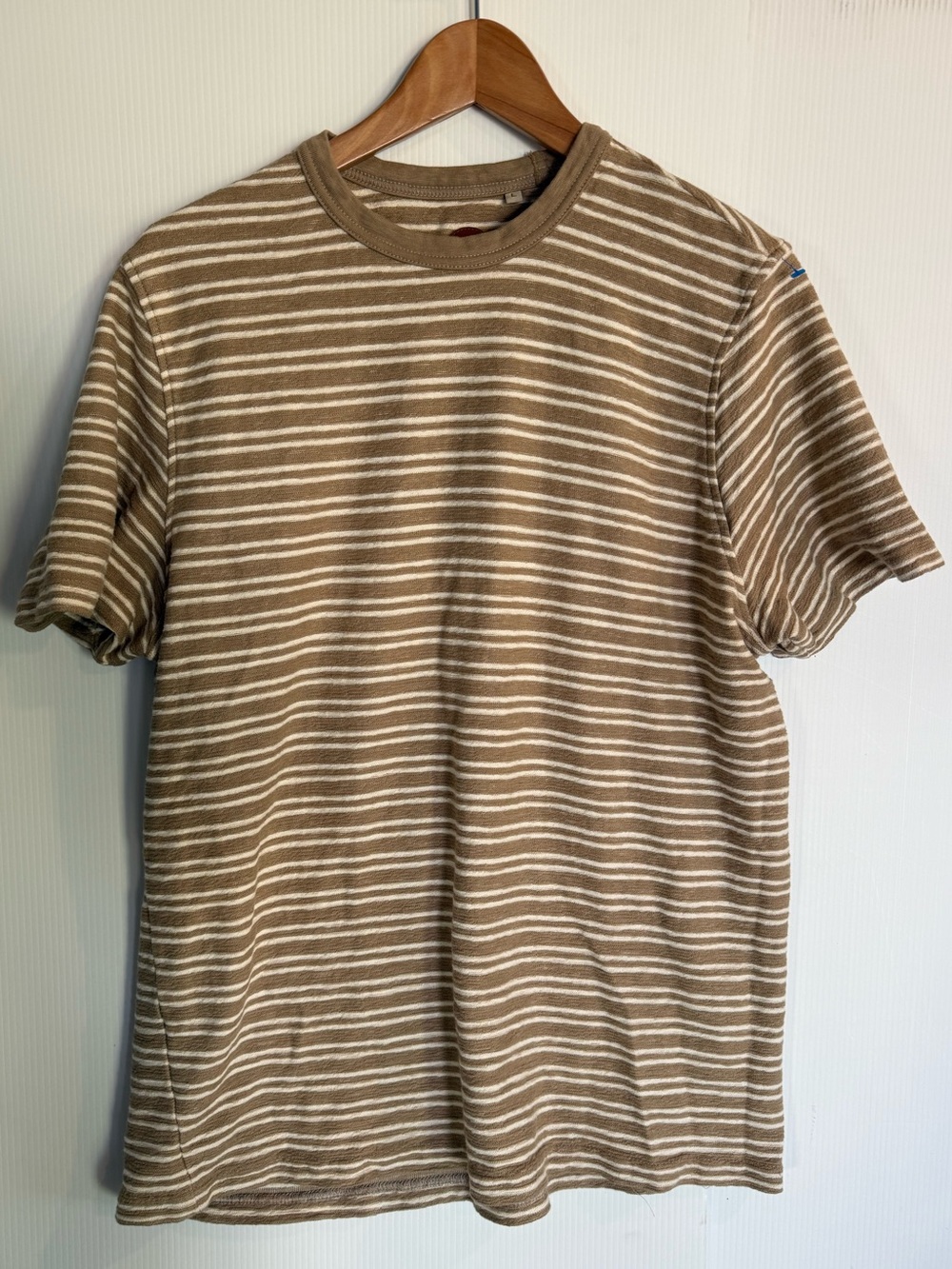 COMMON PEOPLE Striped Crewneck